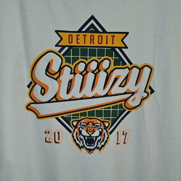 Detroit Tigers Collab With Stiiizy Cannabis Tee White Made In USA NIB LOT A - Picture 4 of 5